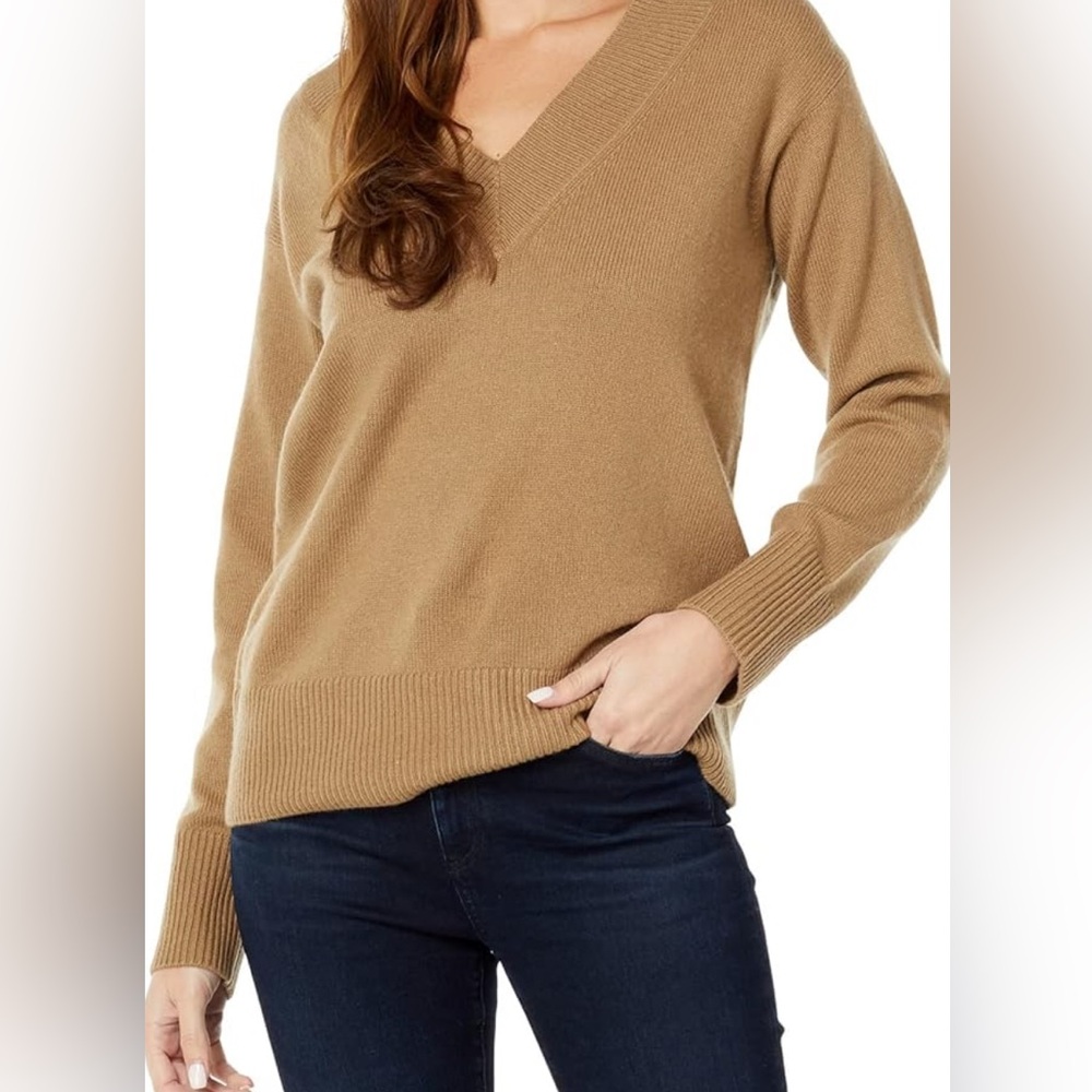 Vince Women Cashmere V-Neck Sweater Formal Casual Cozy All Season Tan XS fb